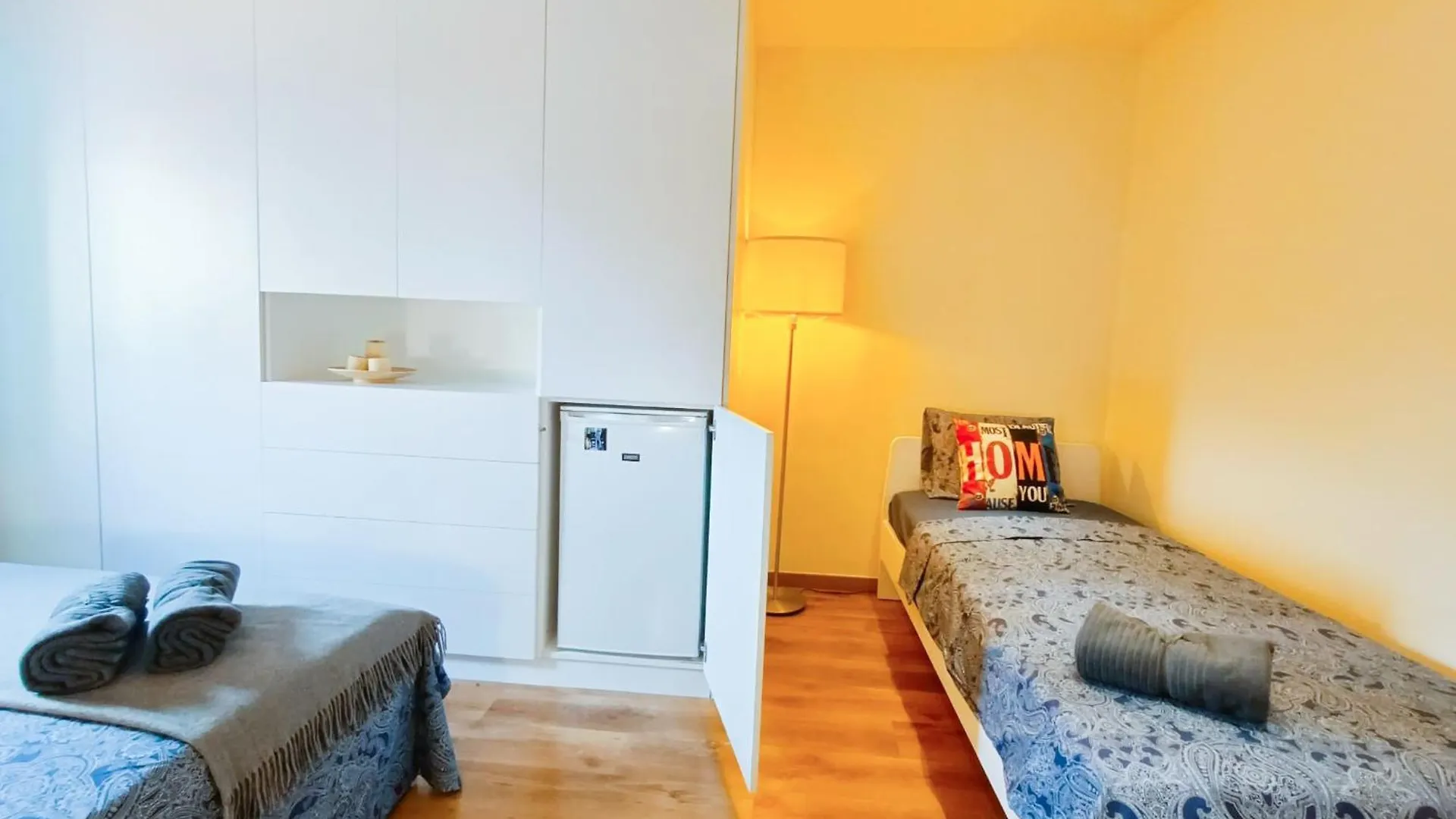 Next To Paseo De Gracia Rooms Barcelona